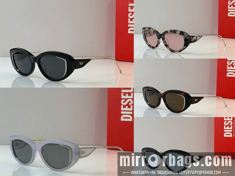 Diecet Glasses 03smh04