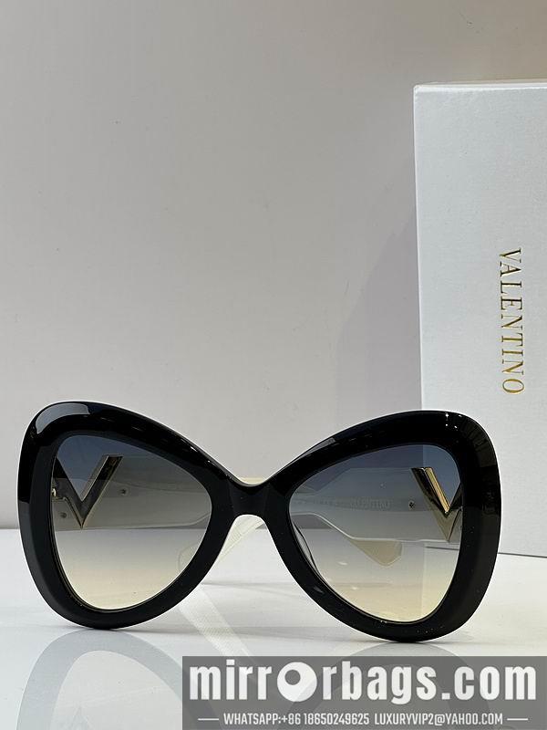Valentino Glasses 03smh20