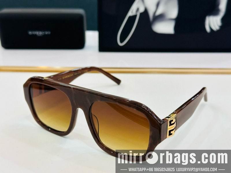 Givenchy Glasses smx15