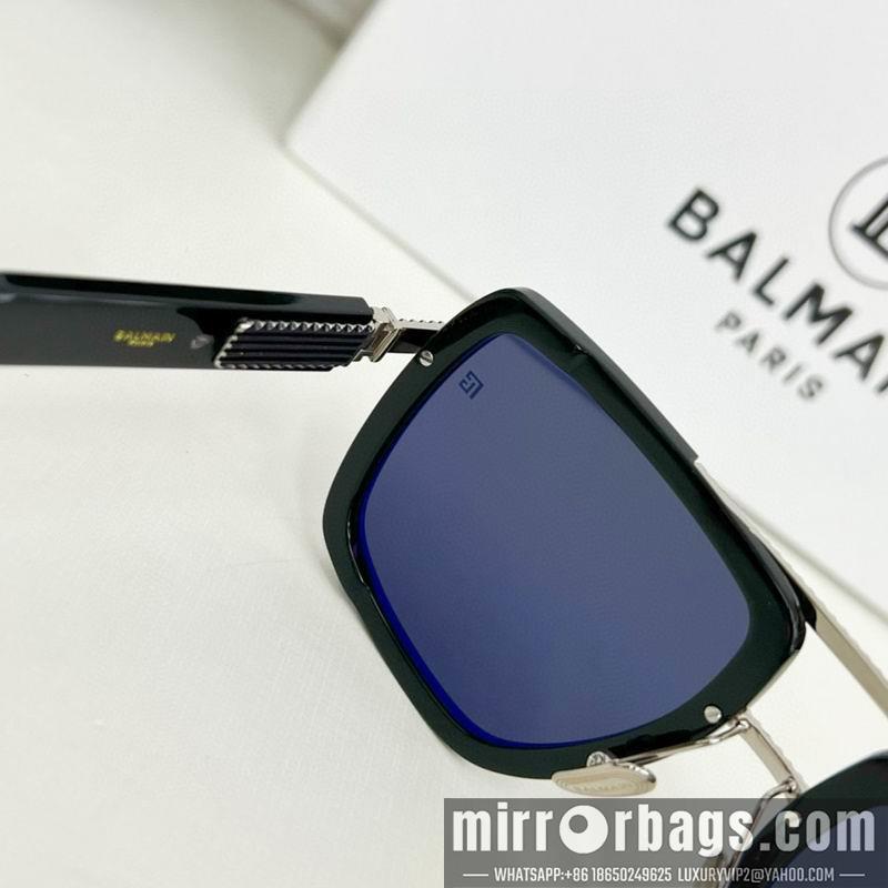 Balmain Glasses smx52