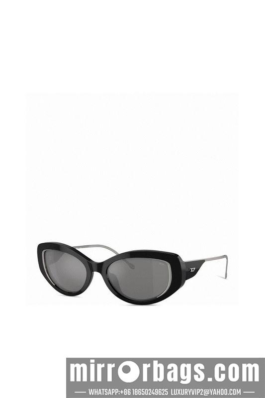 Diecet Glasses 03smh09