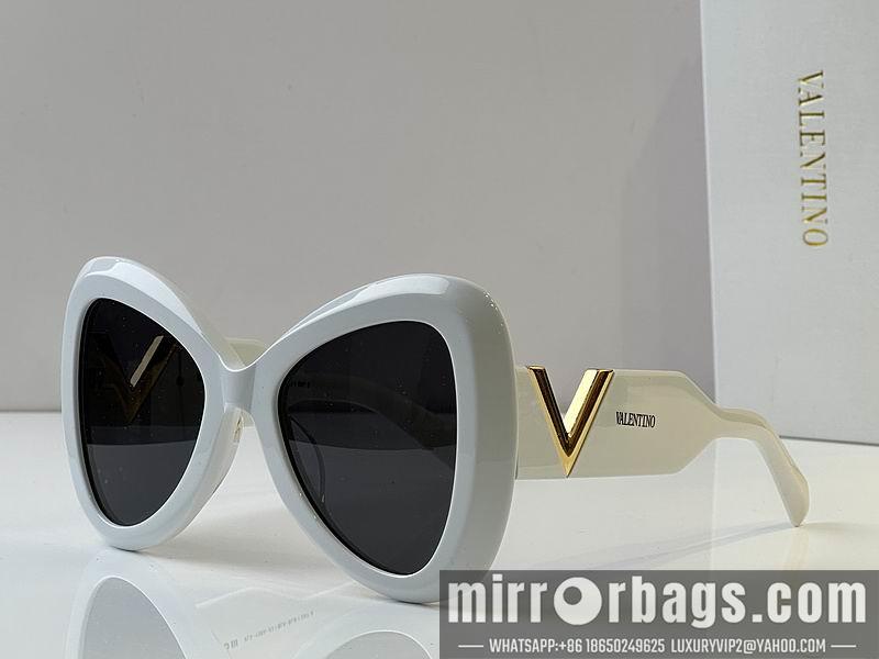 Valentino Glasses 03smh20