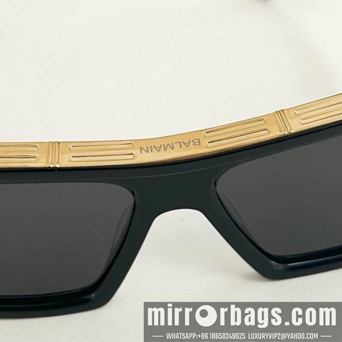 Balmain Glasses smx28