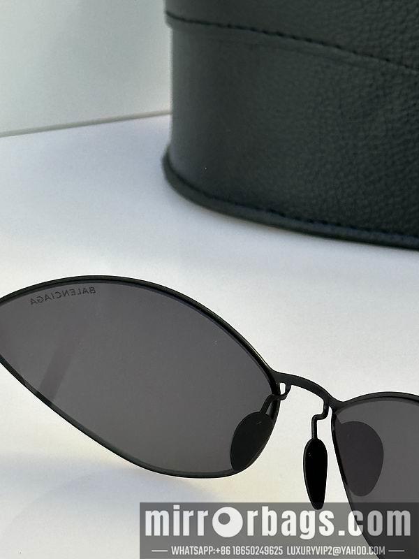 GentleMonster Glasses 03smh05