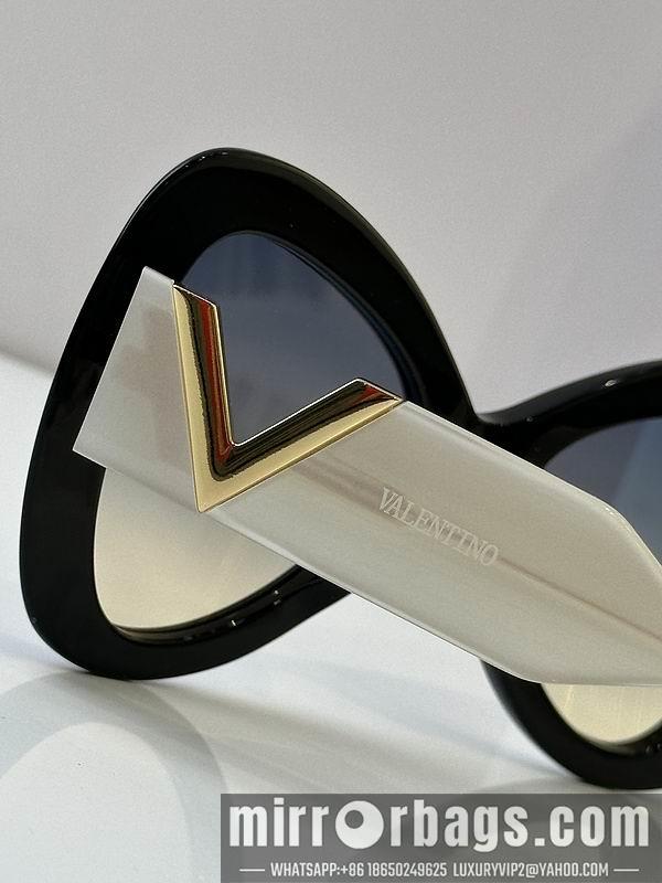 Valentino Glasses 03smh20
