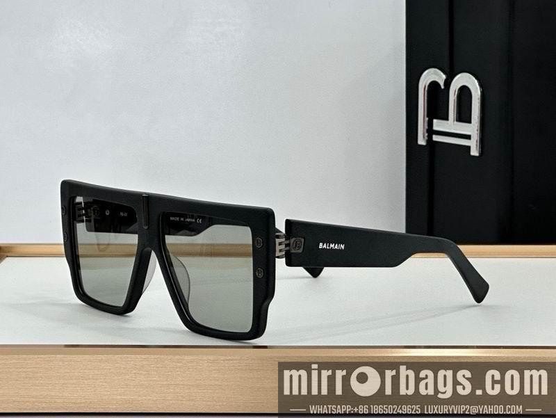 Balmain Glasses smx43