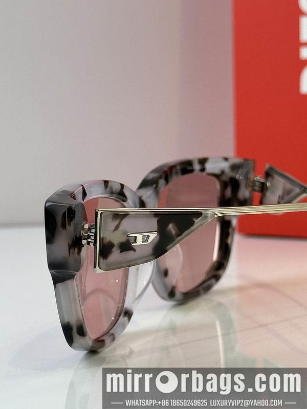 Diecet Glasses 03smh03