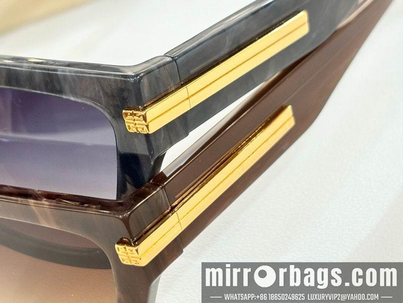 Givenchy Glasses smx14