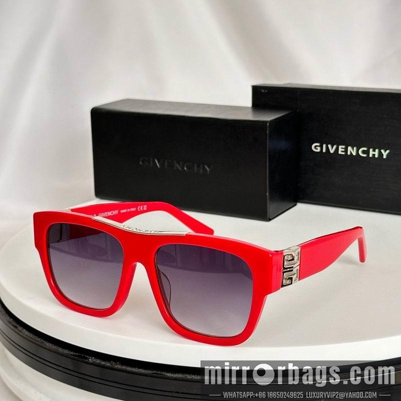 Givenchy Glasses smx18