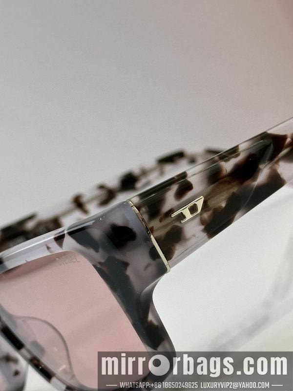 Diecet Glasses 03smh02