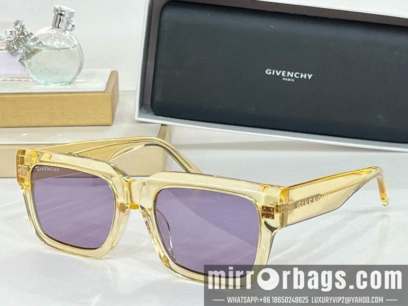 Givenchy Glasses smx10