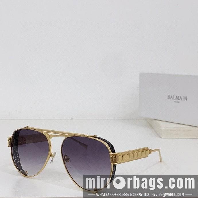 Balmain Glasses smx57
