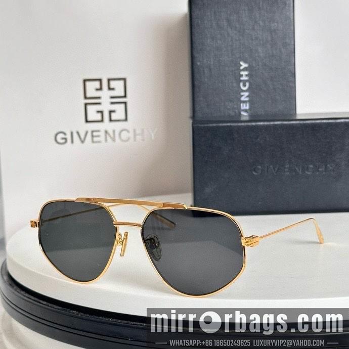 Givenchy Glasses smx23