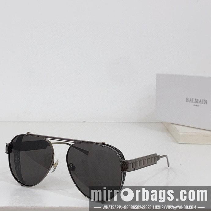 Balmain Glasses smx57