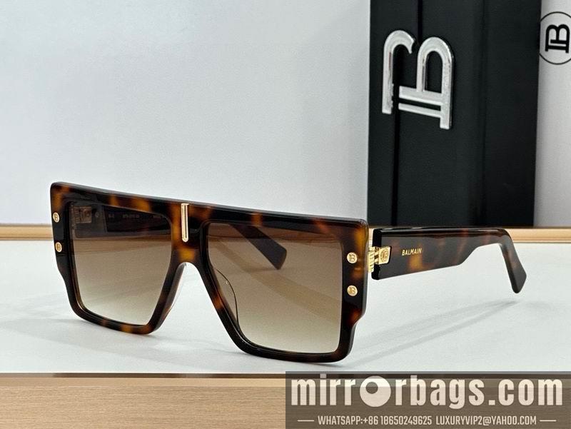 Balmain Glasses smx43