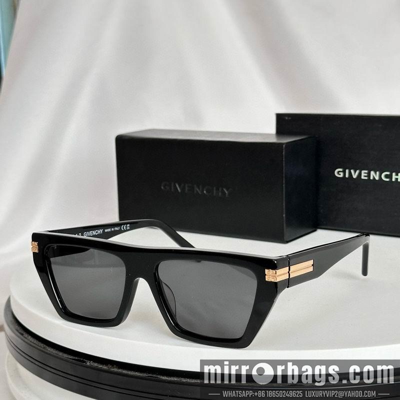 Givenchy Glasses smx16