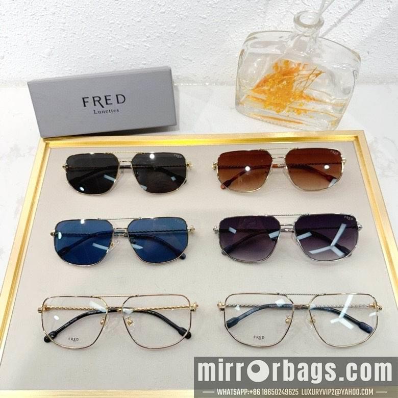 Fred Glasses 010302