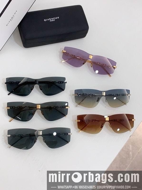 Givenchy Glasses smx20