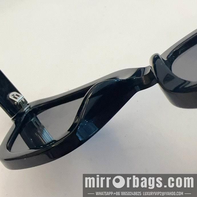 Gucci Glasses smx150
