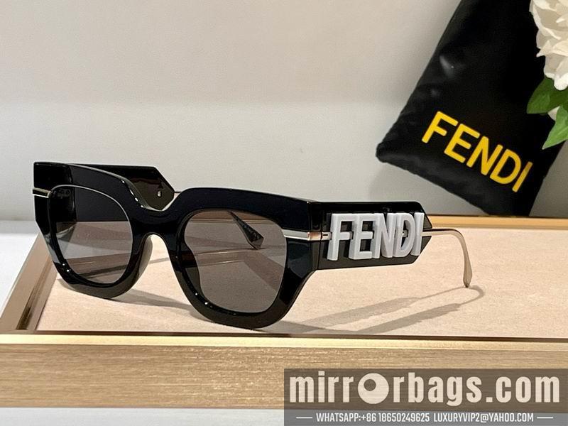 Fendi Glasses smx103