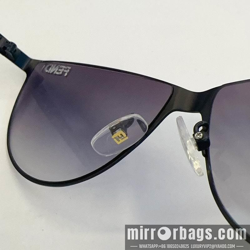 Fendi Glasses smx153