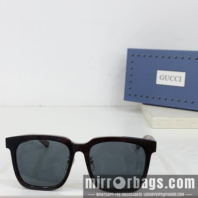 Gucci Glasses smx156