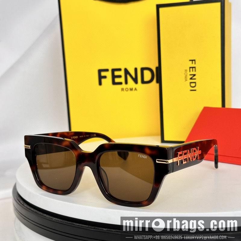 Fendi Glasses smh55