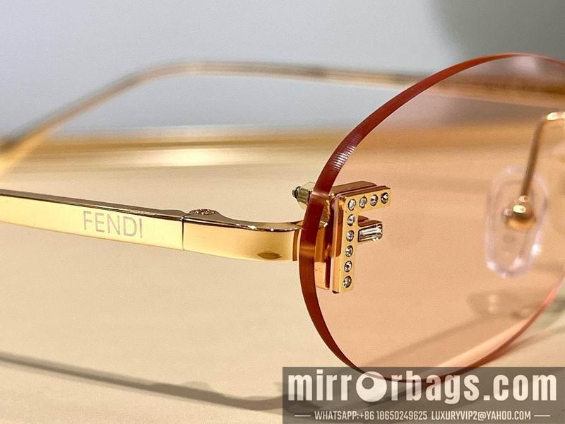 Fendi Glasses smx69