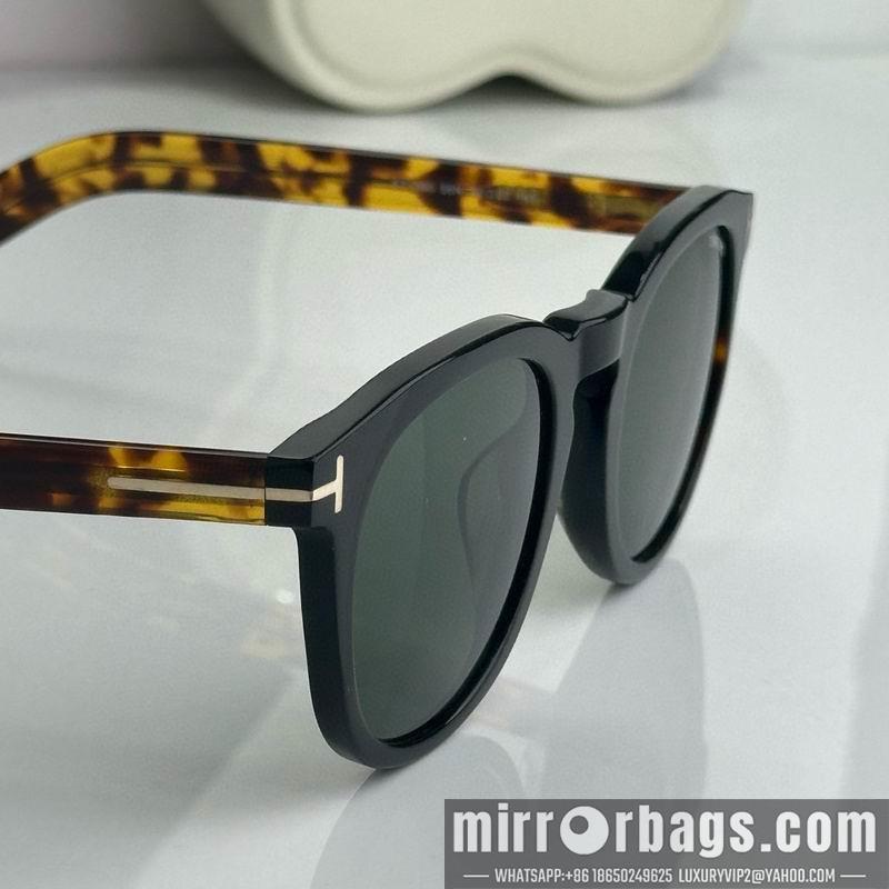 Tom Ford Glasses smx101