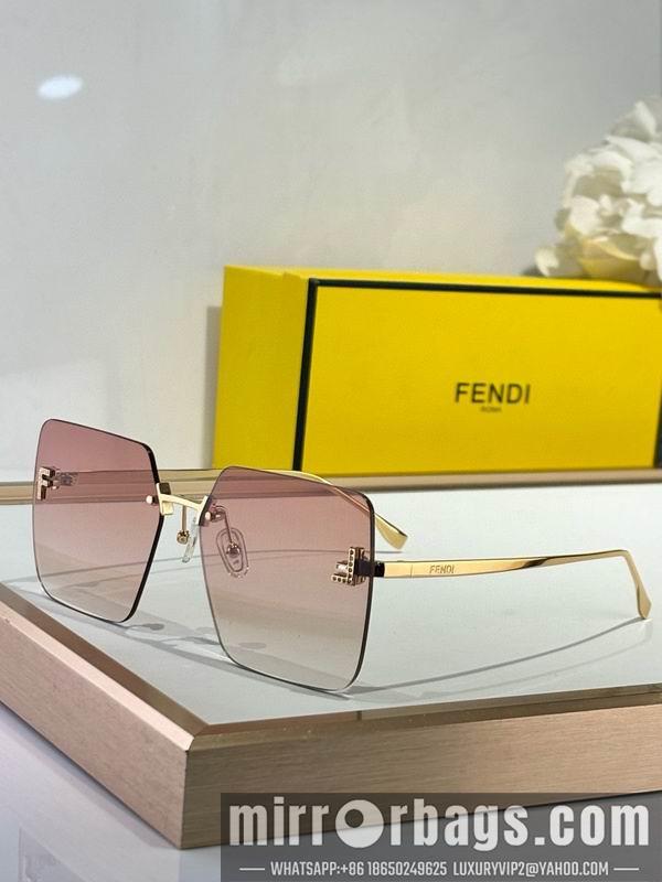 Fendi Glasses smh101