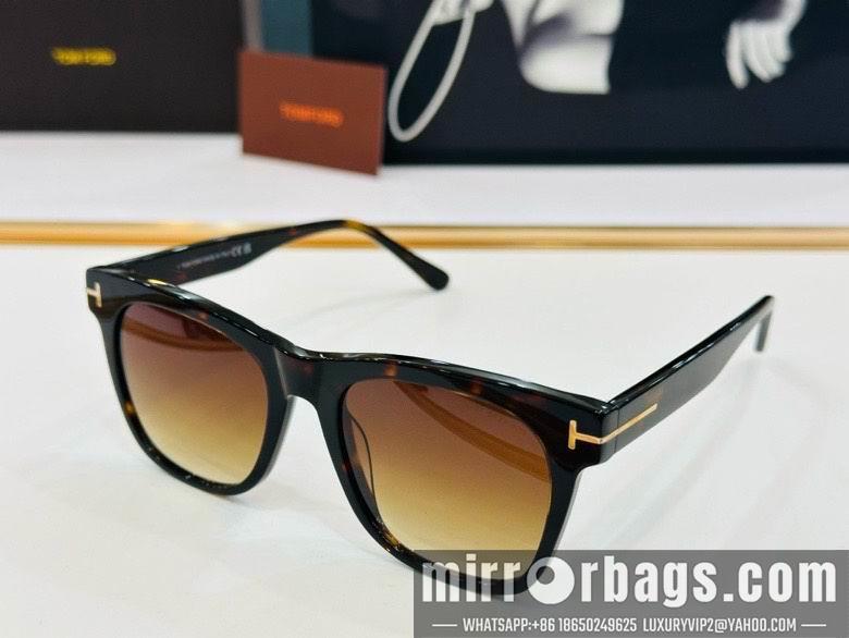 Tom Ford Glasses smx70