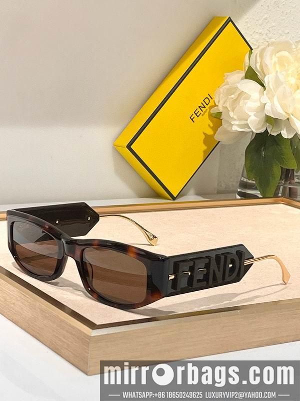 Fendi Glasses smx88
