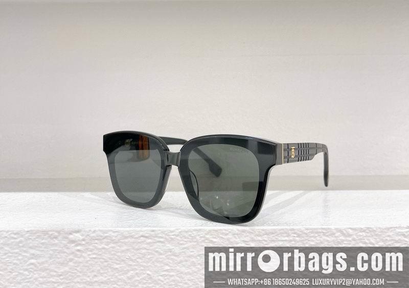 Burberry Glasses smx26