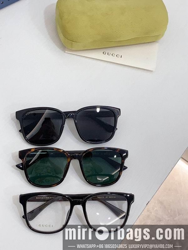 Gucci Glasses smr72