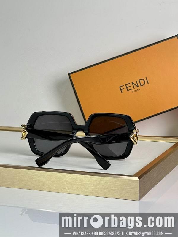 Fendi Glasses smh86