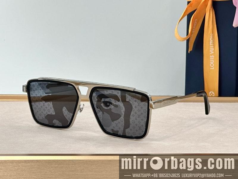 LV Glasses smx97