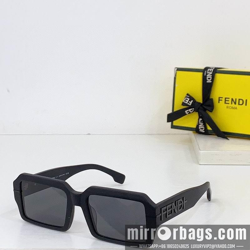 Fendi Glasses smh24