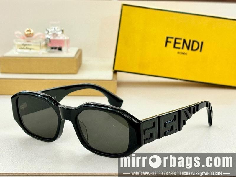 Fendi Glasses smx105