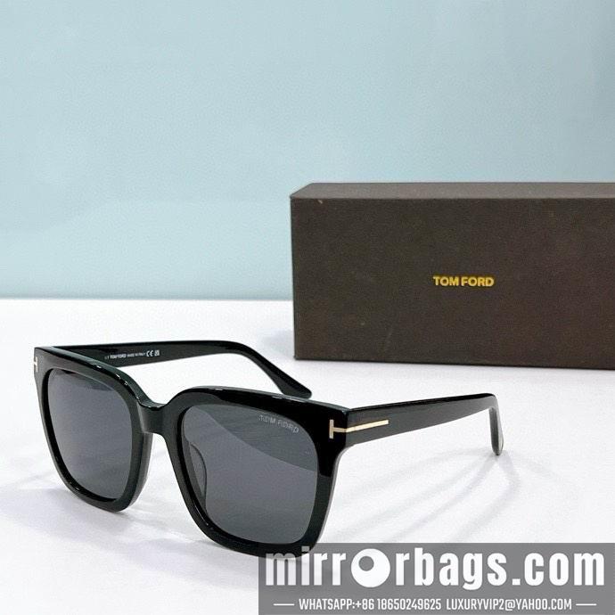Tom Ford Glasses smx55