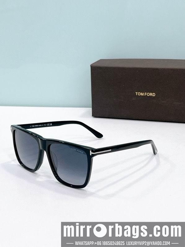 Tom Ford Glasses smx141