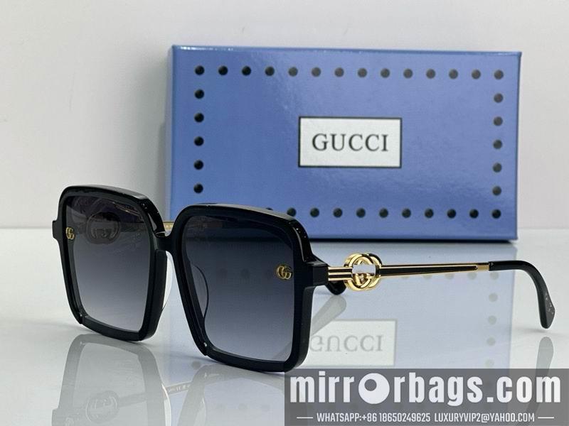 Gucci Glasses smx80