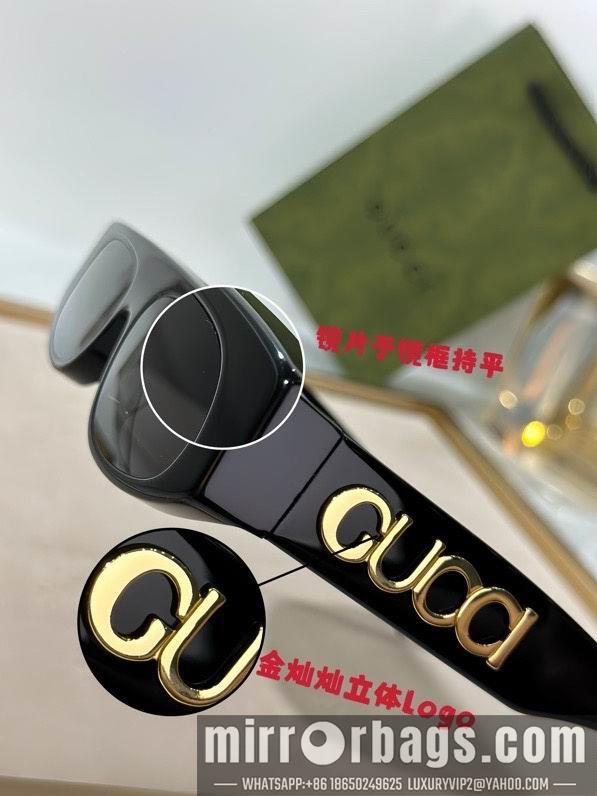 Gucci Glasses smx95