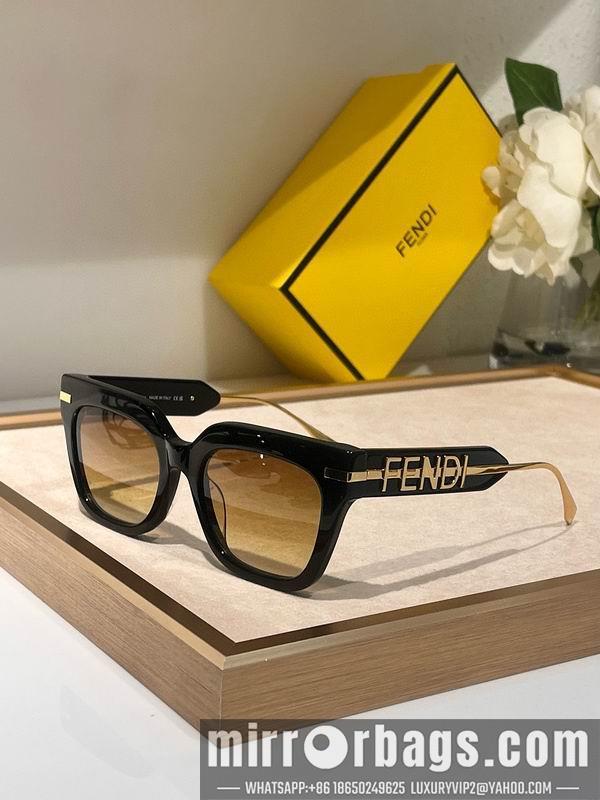 Fendi Glasses smx111