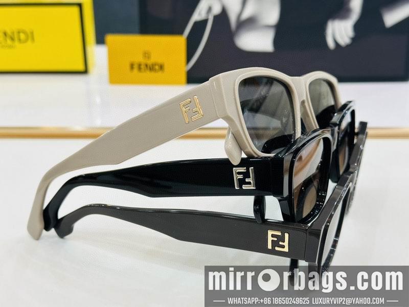 Fendi Glasses smh47