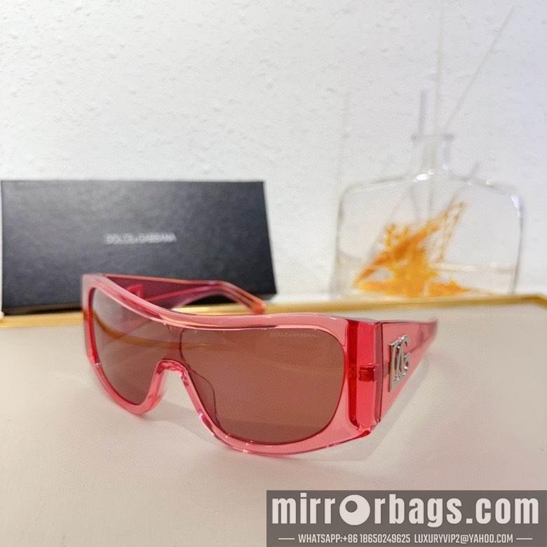 DG Glasses 010201