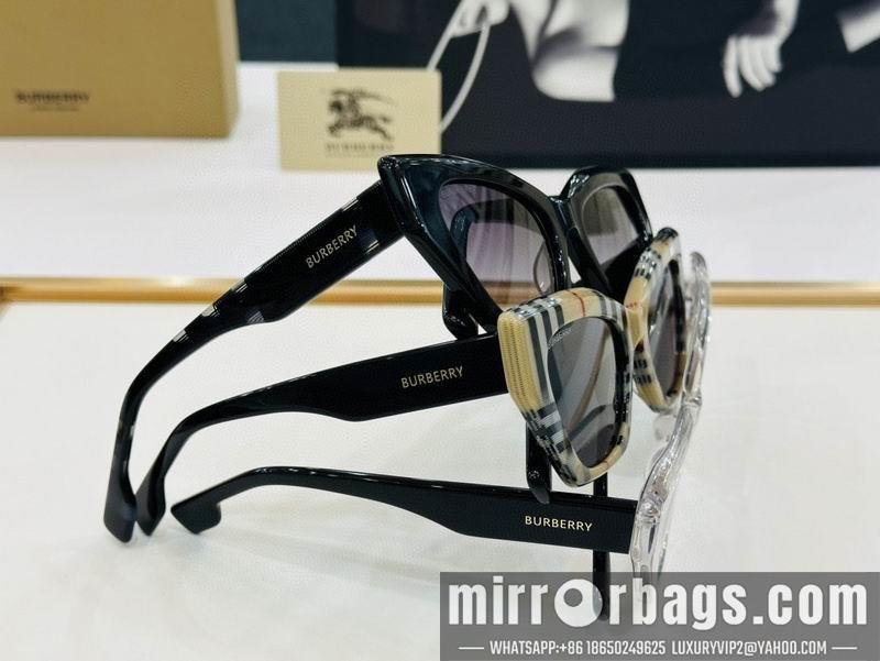 Burberry Glasses smr28