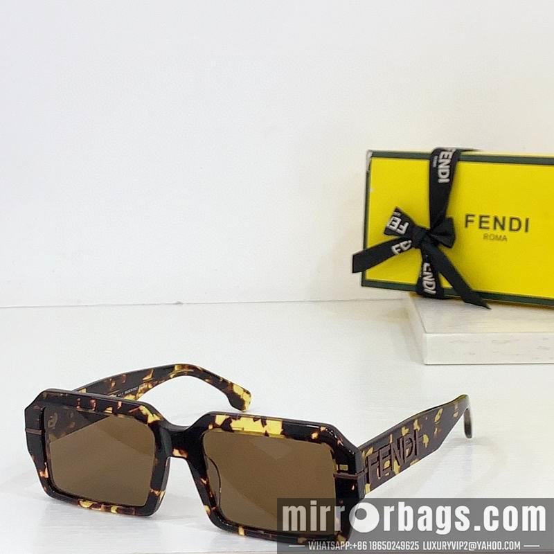 Fendi Glasses smh24