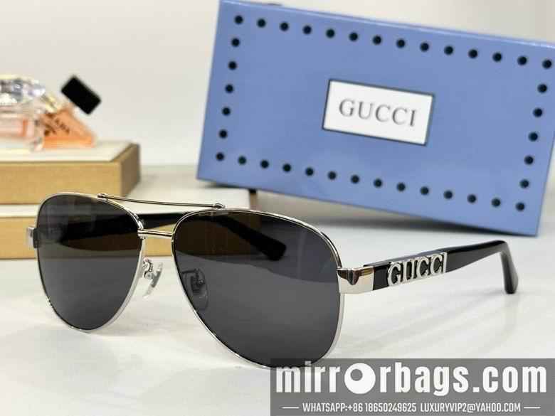 Gucci Glasses smx215