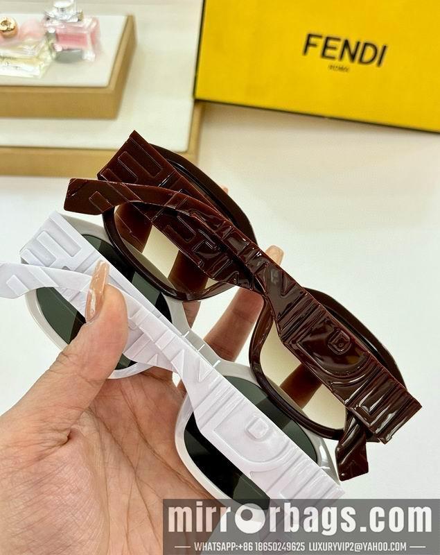 Fendi Glasses smx105