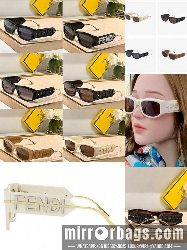 Fendi Glasses smx85